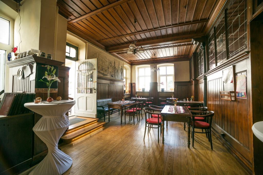 Hotel & Restaurant "Deutscher Kaiser" Perleberg Kültér fotó