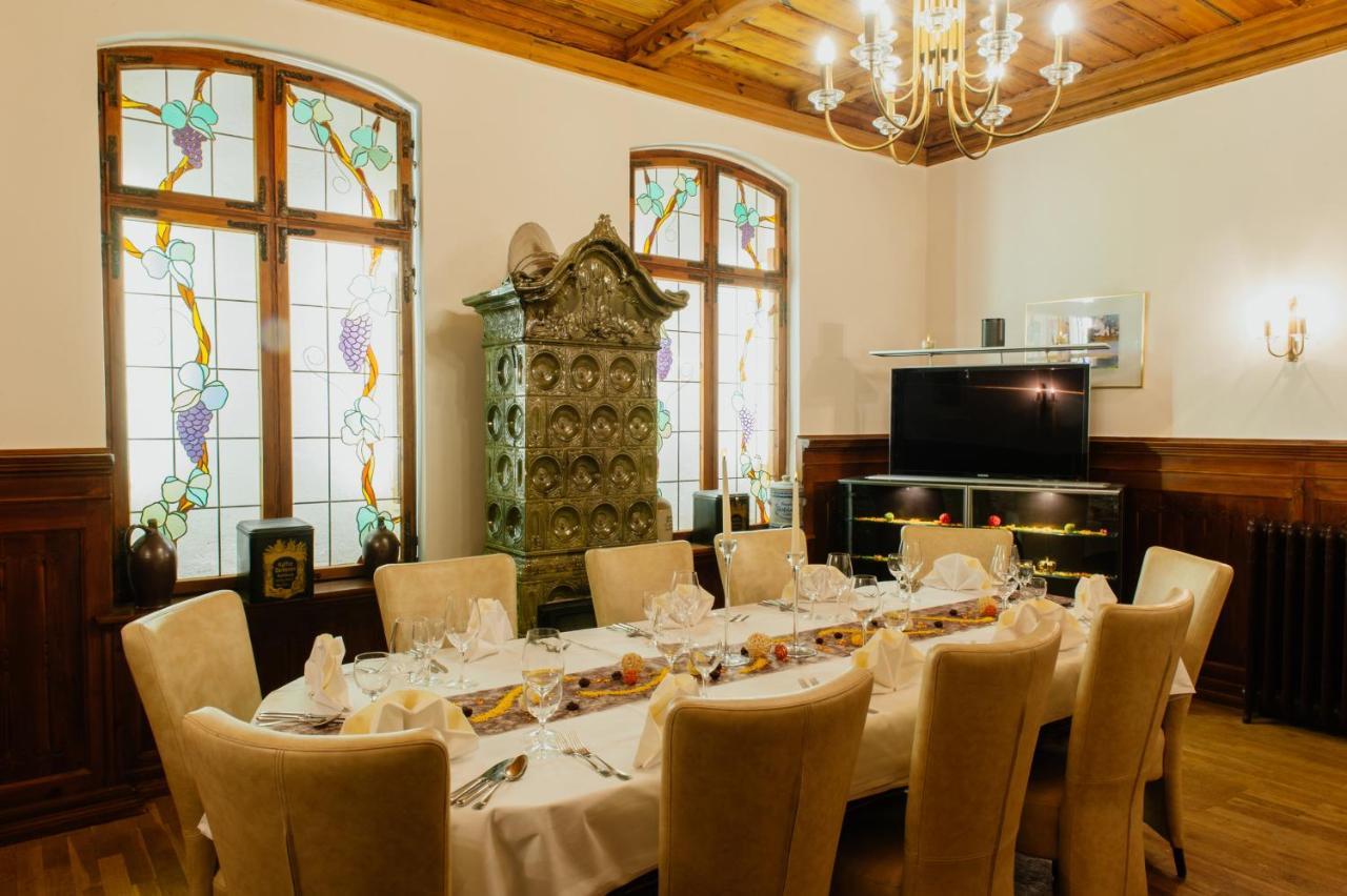 Hotel & Restaurant "Deutscher Kaiser" Perleberg Kültér fotó