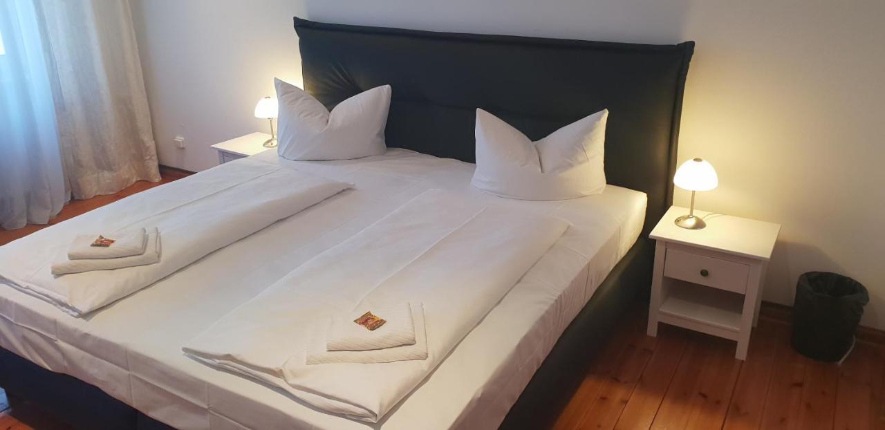 Hotel & Restaurant "Deutscher Kaiser" Perleberg Kültér fotó